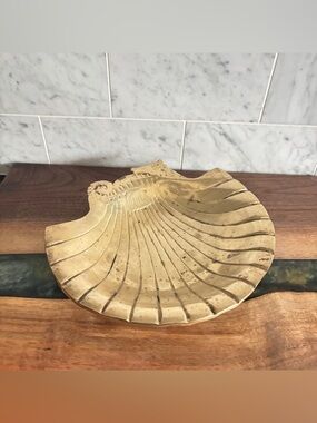 Vintage Solid Brass Seashell / Clam / Scallop Shell Soap Dish, Trinket Dish